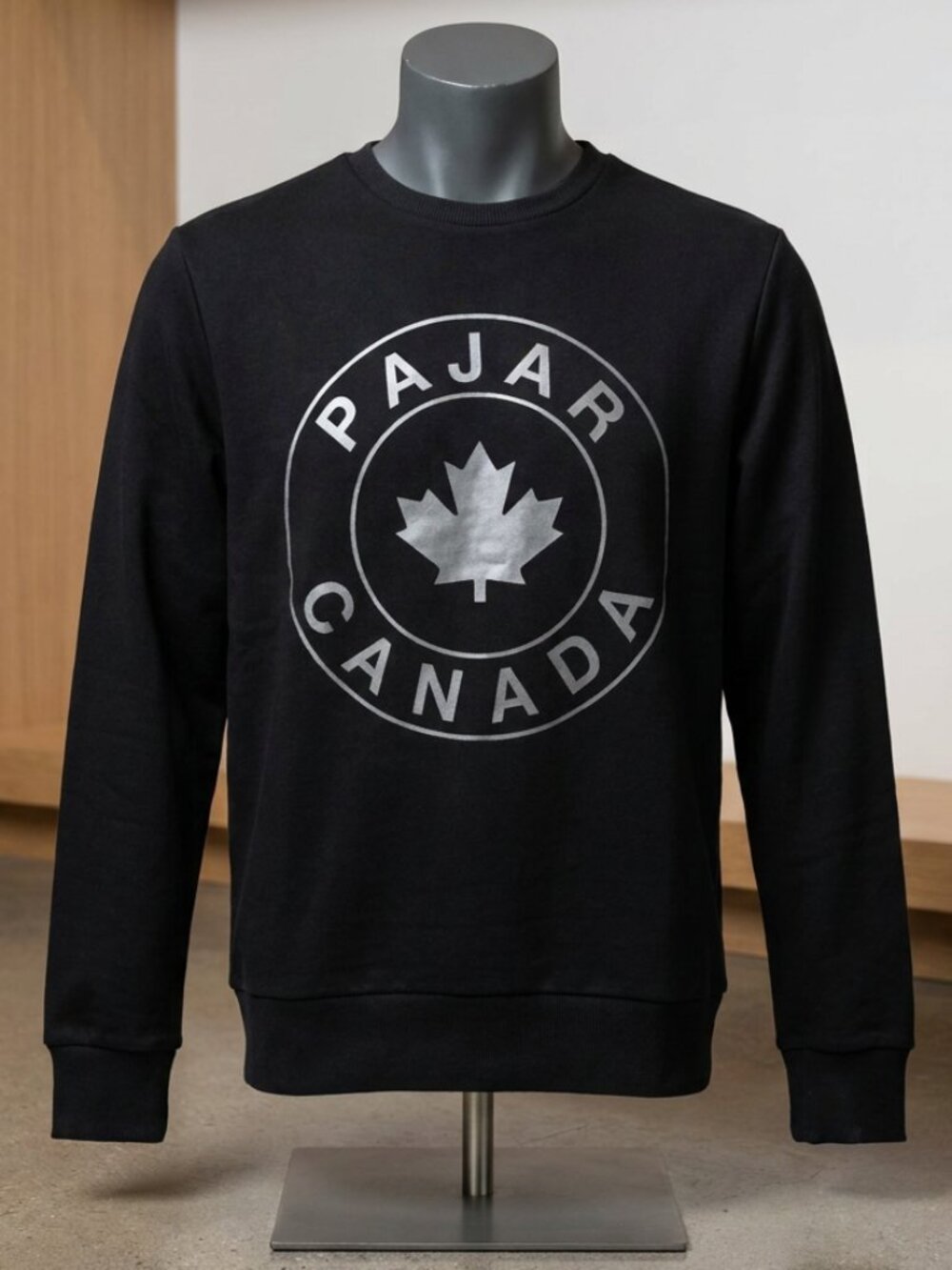 Pajar Canada Zach Crewneck Sweatshirt Mens Medium Black Silver Logo